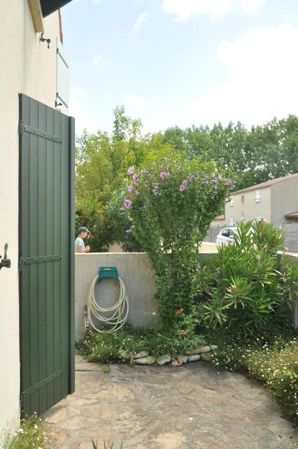 فيلا Pavillon Des Loritz Grand-Village-Plage المظهر الخارجي الصورة